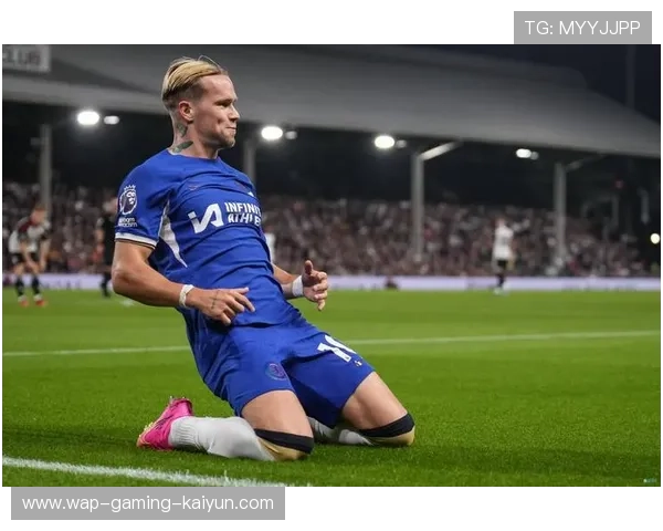 切尔西高位逼抢创造单刀，穆德里克挑射偏出